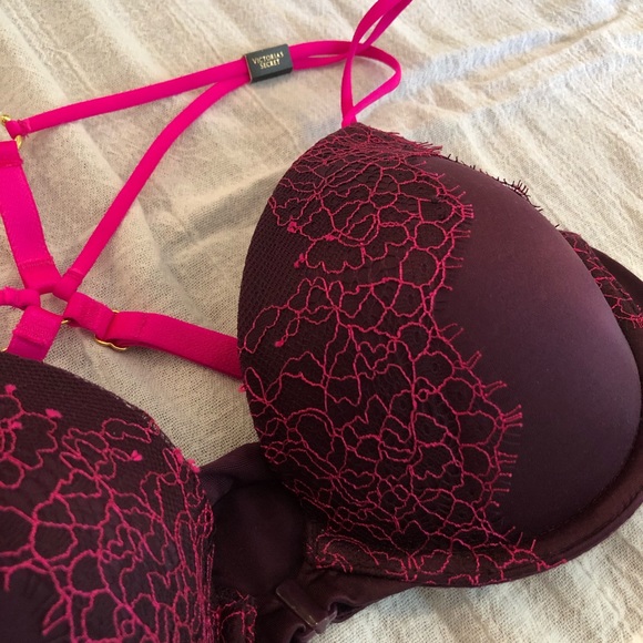 Victoria's Secret Other - NWOT Victoria’s Secret Bra